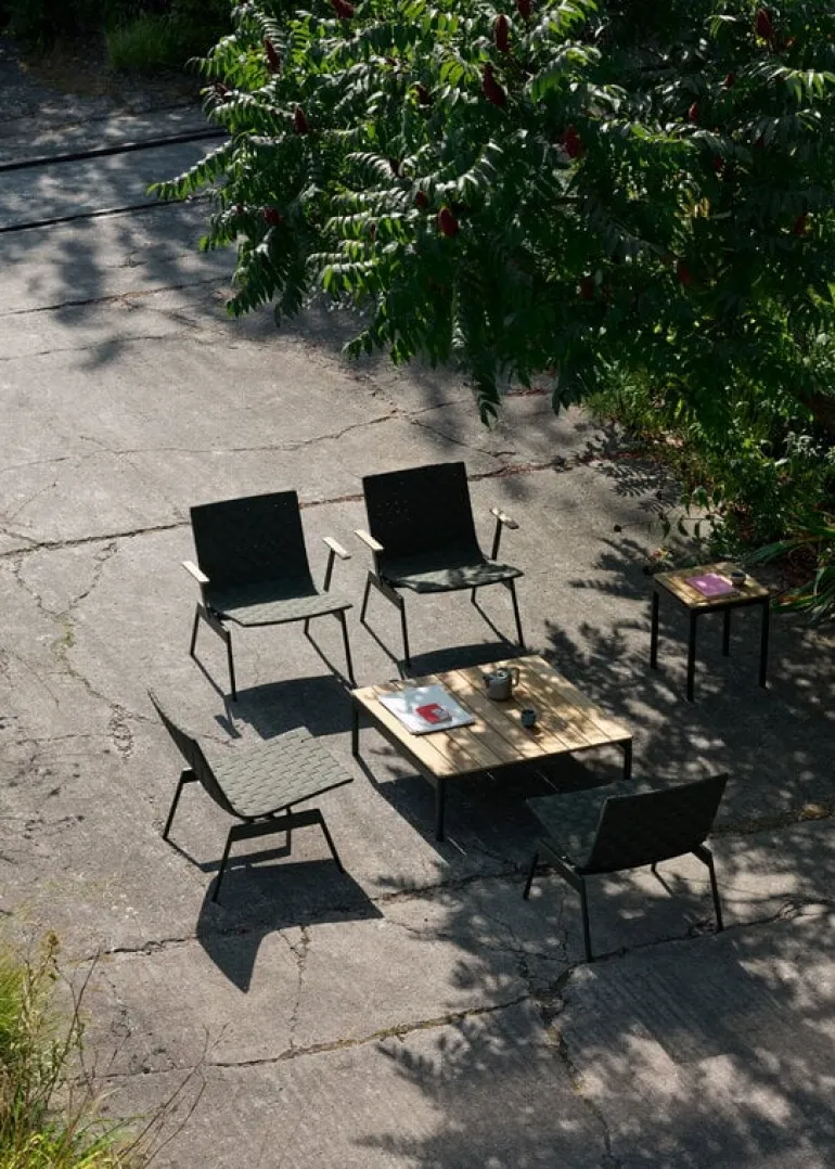 &Tradition Ville AV50 outdoor coffee table, 90 x 90 cm, teak - bronze green