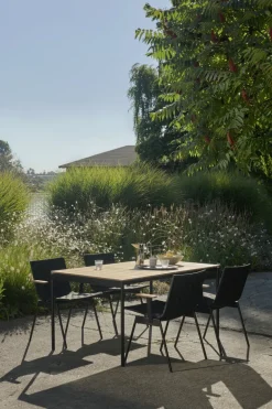 &Tradition Ville AV25 table, 150 x 90 cm, teak - warm black