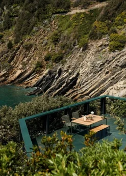 &Tradition Ville AV25 table, 150 x 90 cm, teak - warm black