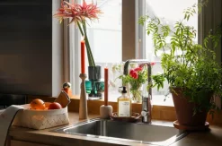 applicata Lily candleholder, oak