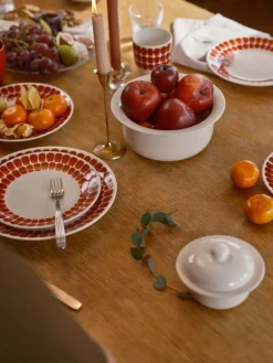 Arabia 24h Tuokio deep plate 18 cm, red