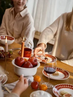 Arabia 24h Tuokio plate 20 cm, red