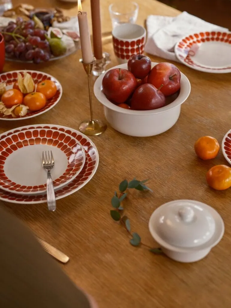 Arabia 24h Tuokio plate 26 cm, red