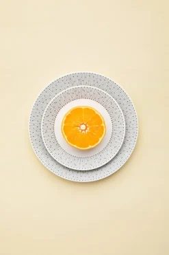 Arabia Mainio Sarastus plate 19 cm