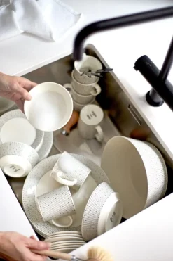 Arabia Mainio Sarastus plate 19 cm