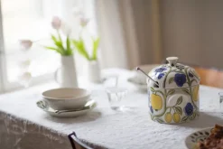 Arabia Paratiisi tureen with lid