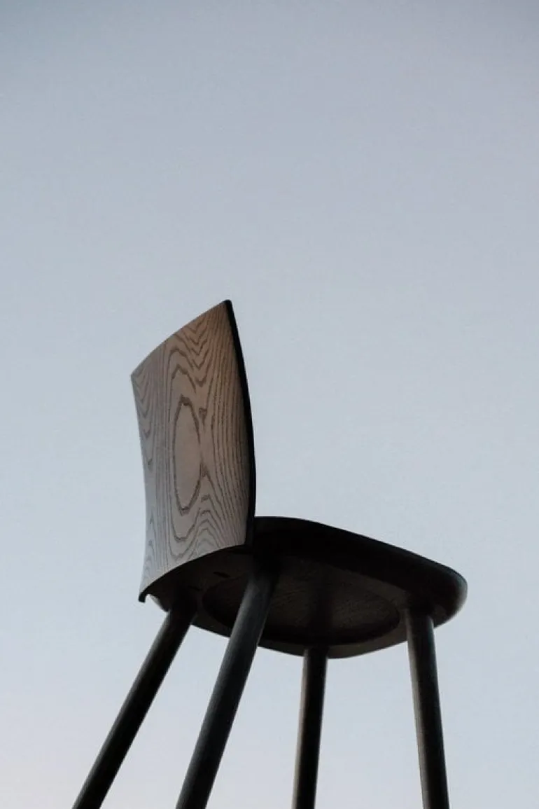 Ariake Blest chair, black