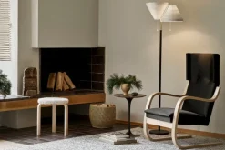 Artek Aalto armchair 401, black Hallingdal 190
