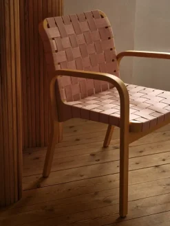 Artek Aalto Armchair 45, honey - natural/red webbing