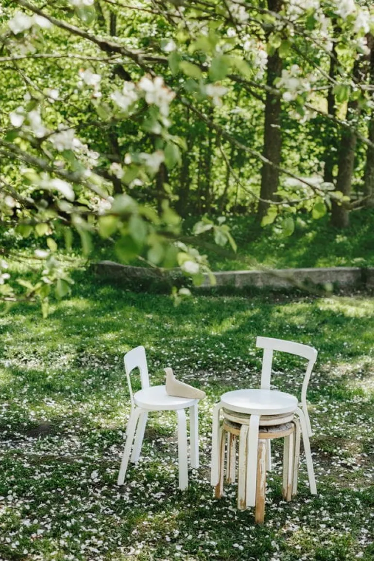 Artek Aalto chair 65, all white