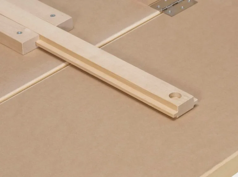 Artek Aalto foldable table DL81C, birch - pistachio/olive linoleum