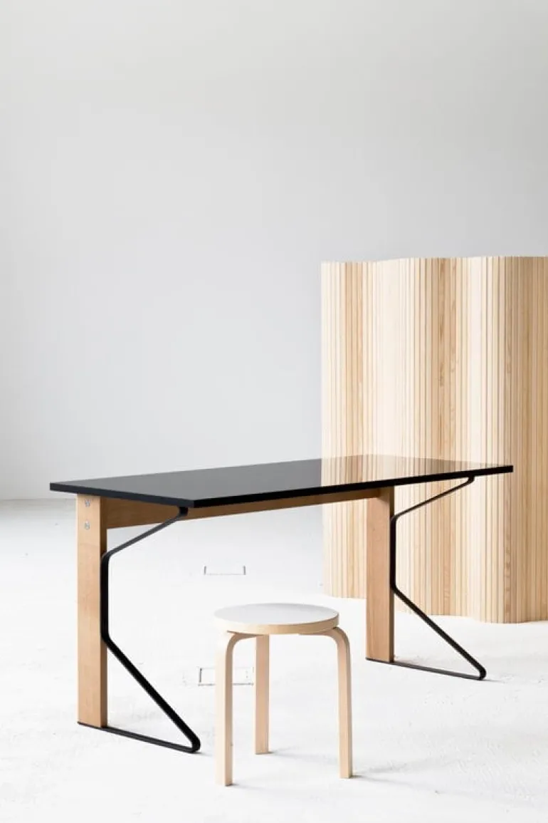 Artek Aalto stool 60, white laminate