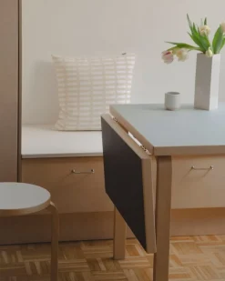 Artek Aalto stool 60, white laminate