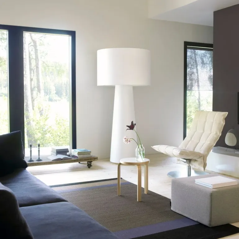 Artek Aalto stool 60, white laminate