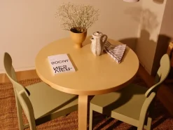 Artek Aalto table 90B, birch