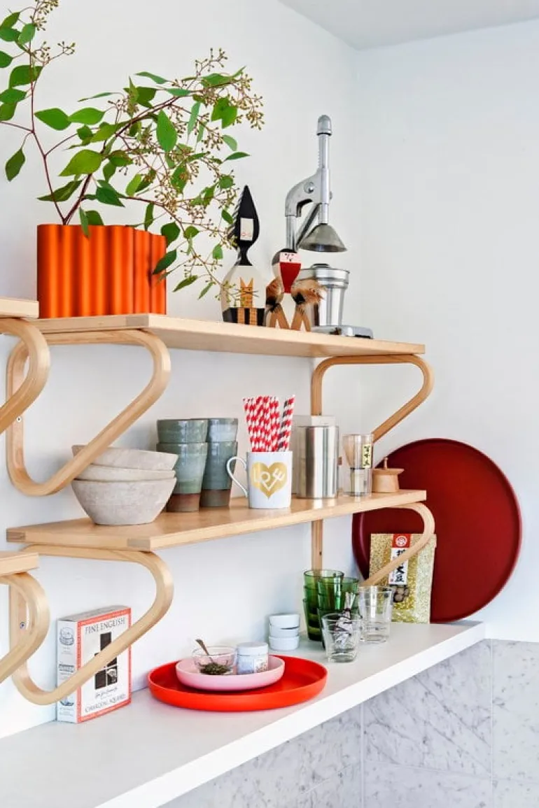Artek Aalto wall shelf 112B