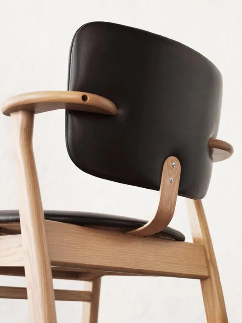Artek Domus chair, lacquered oak - black leather