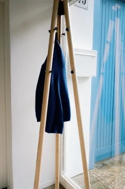 Artek Kiila coat stand, ash - black
