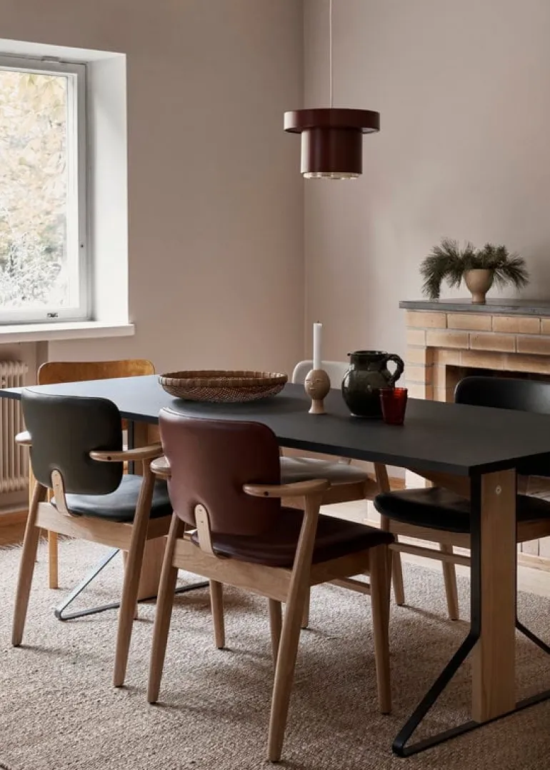 Artek Lucius candleholder