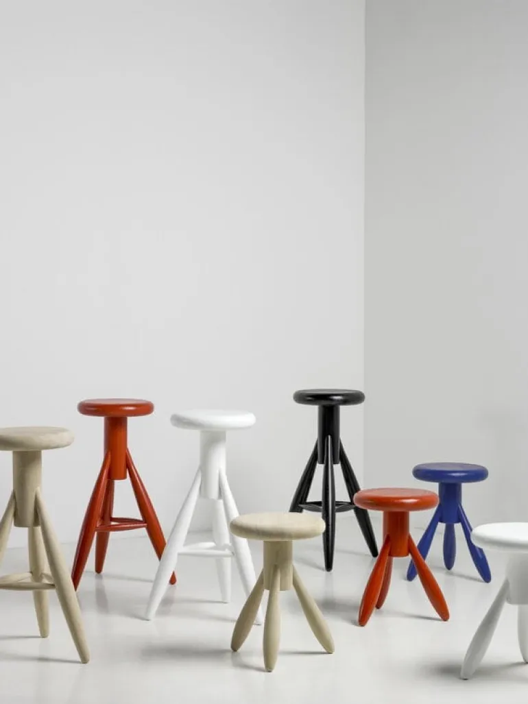 Artek Rocket bar stool, white
