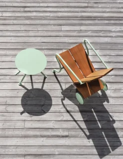 Atelier Sandemar Oona deck chair, pistacchio green