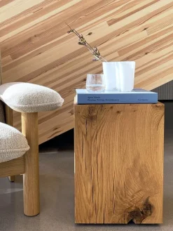 Audo Copenhagen Brasilia lounge chair, oak - Bouclé 02