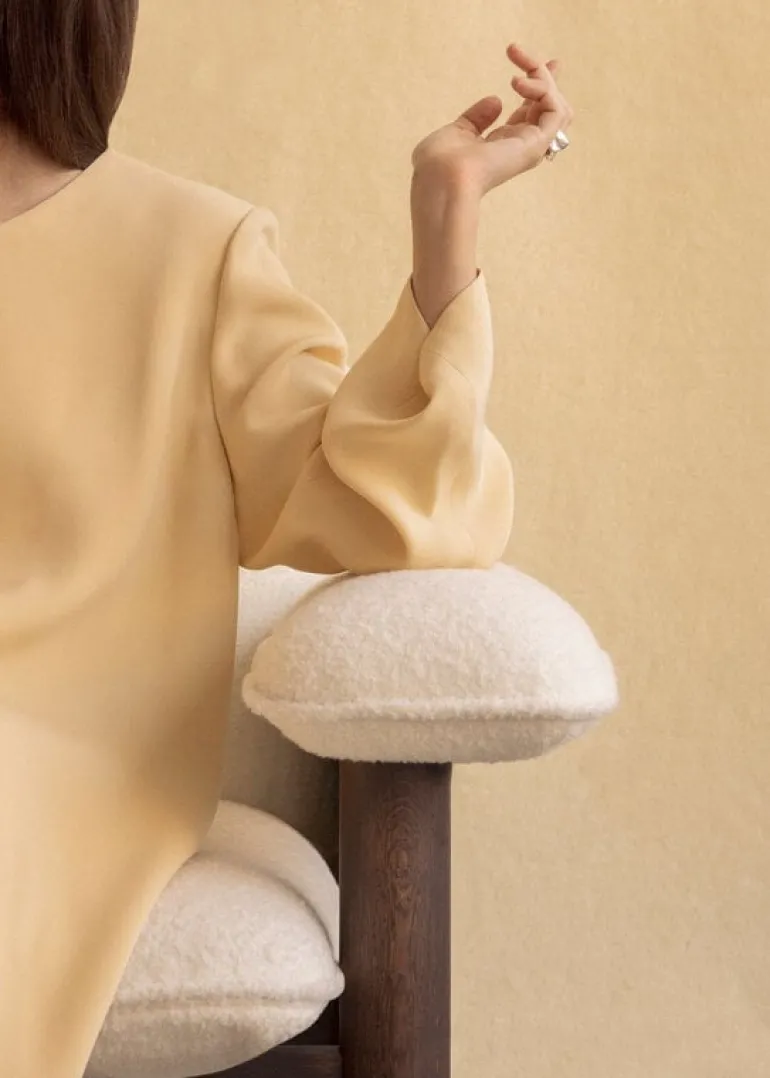 Audo Copenhagen Brasilia lounge chair, low back, dark stained oak - Baru white 0200