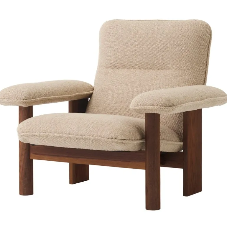 Audo Copenhagen Brasilia lounge chair, walnut - Bouclé 02
