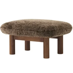 Audo Copenhagen Brasilia ottoman, dark stained oak - Root sheepskin