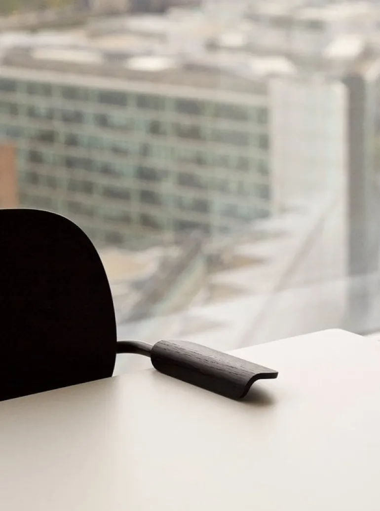 Audo Copenhagen Co Chair with armrests, black oak - black leather