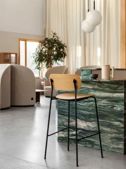 Audo Copenhagen Co counter chair 65,5 cm, black steel - oak