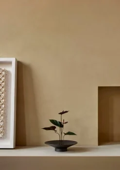 Audo Copenhagen Hana vase, 7 cm, umber