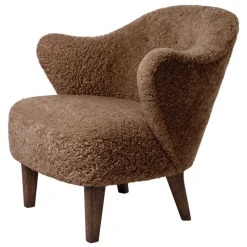 Audo Copenhagen Ingeborg lounge chair, Sahara sheepskin - smoked oak