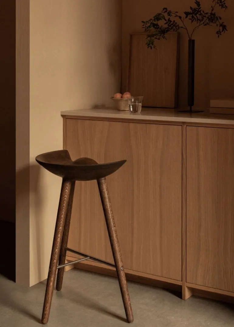Audo Copenhagen ML42 bar stool, 77 cm, brown oiled oak - steel