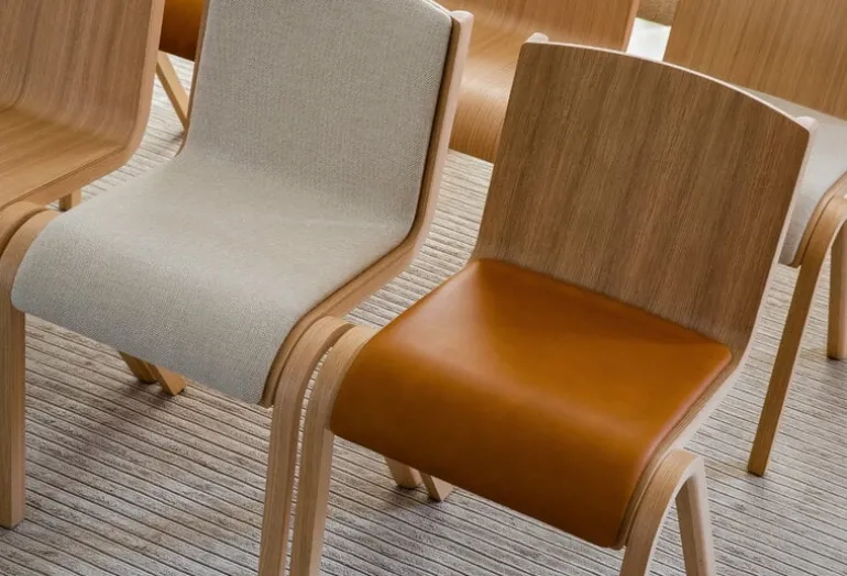 Audo Copenhagen Ready chair, oak