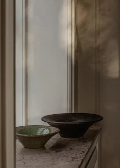 Audo Copenhagen Triptych ceramic bowl, 30 cm, mocha