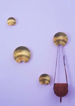 AYTM Concha wall hook XS, gold