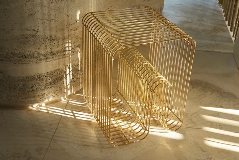 AYTM Curva stool, gold