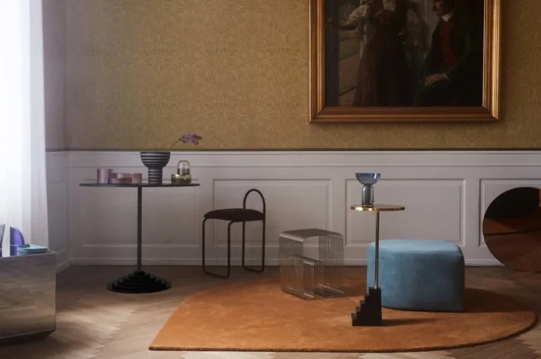 AYTM Curva stool, silver