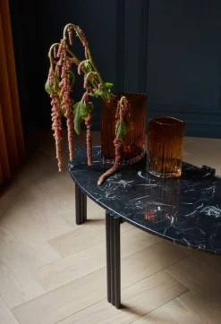 AYTM Folium vase, L, amber
