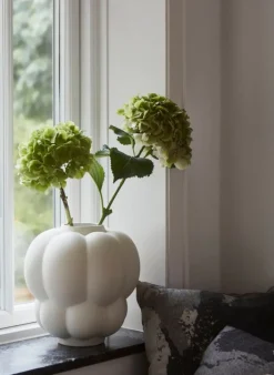 AYTM Uva vase, 28 cm, cream