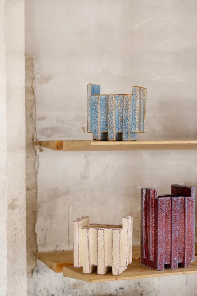 Bitossi Merlate vase, 30 x 18 x 30 cm, light blue - orange