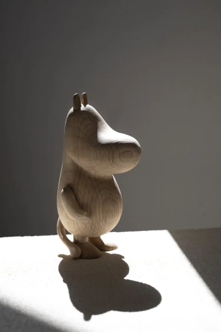 Boyhood Moomintroll figure, large, oak