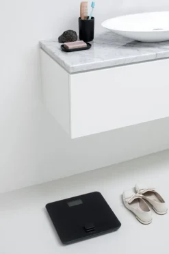 Brabantia ReNew battery free bathroom scale, dark grey