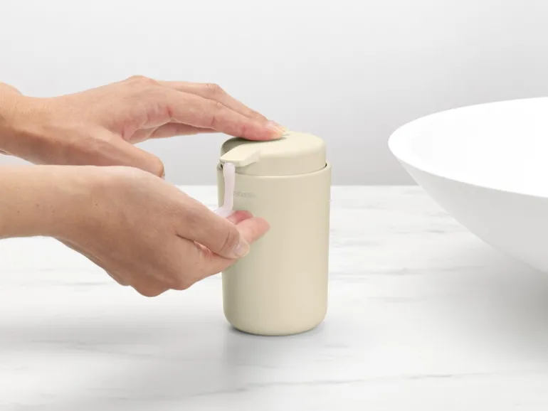 Brabantia ReNew soap dispenser, soft beige