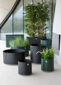 Cane-line Grow planter, large, dark green