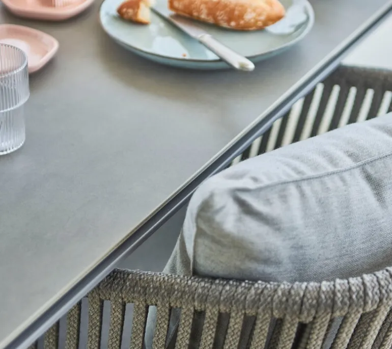 Cane-line Pure dining table, 200x100cm, light grey - concrete grey ceramic