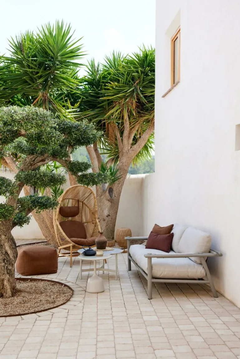 Cane-line Sticks 2-seater sofa with cushions, taupe - sand