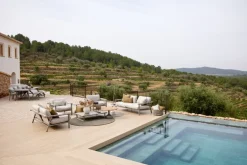 Cane-line Sticks 2-seater sofa with cushions, taupe - sand