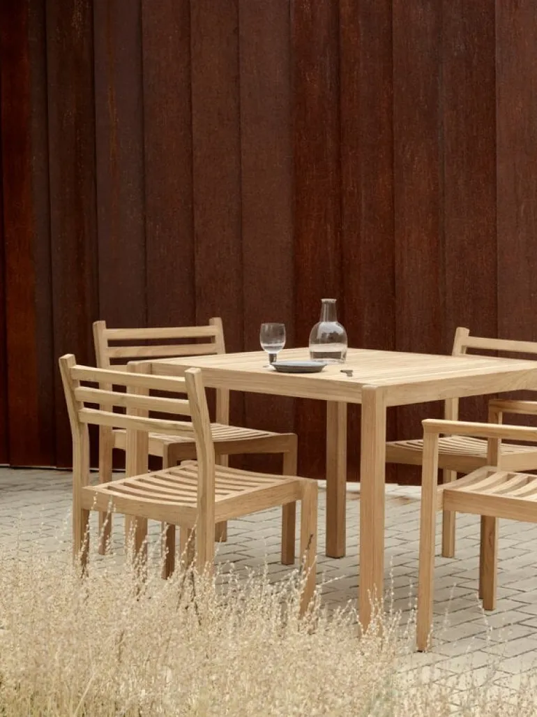 Carl Hansen & Søn AH502 Outdoor dining chair with armrest, teak